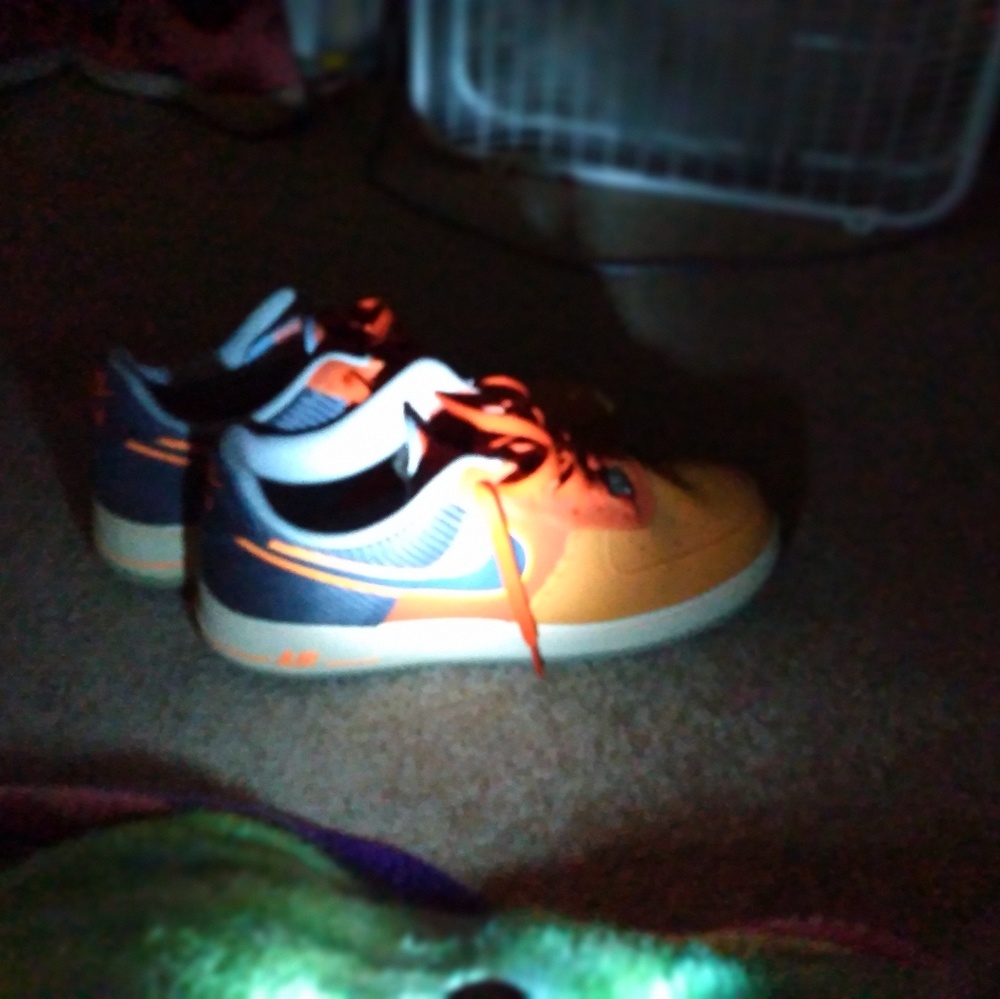 Men's shoes